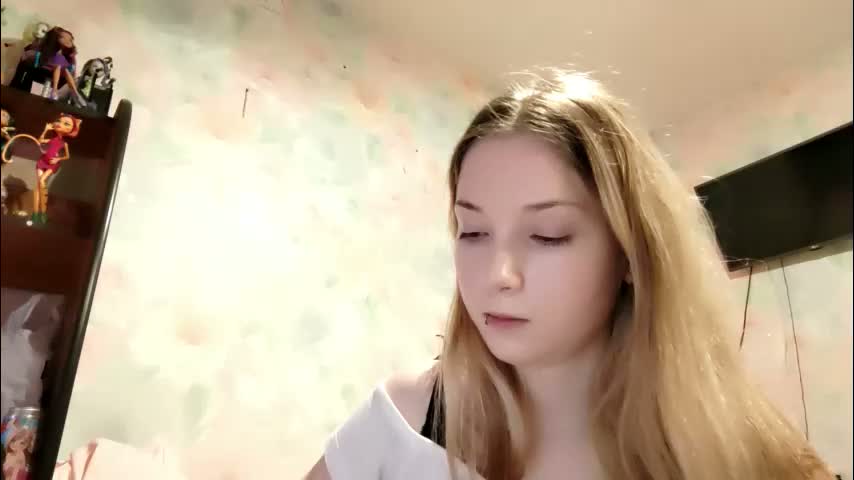 elaynecinco Приват Записи 2026-03-21