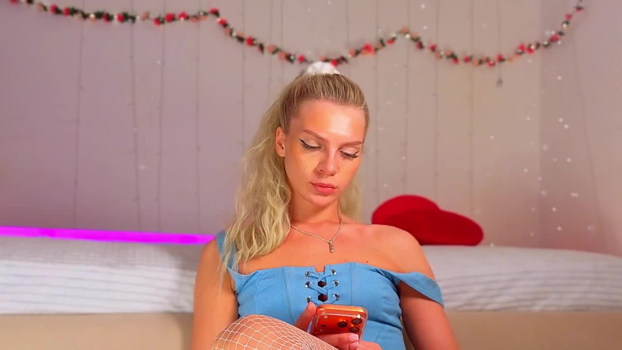 NicoleHampton Приват Записи 2026-03-22