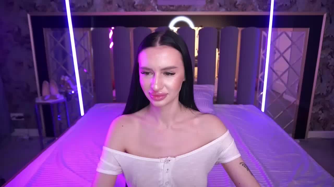 SnowWhiteee Приват Записи 2026-03-22