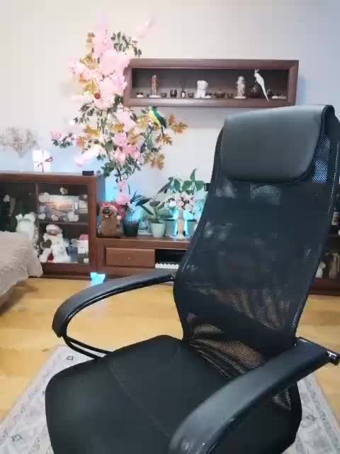 JuliaHesperaks Приват Записи 2026-03-23