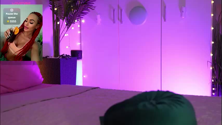 lorettelorenaa Приват Записи 2026-03-24