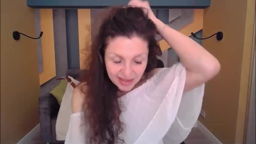 ellalongs Приват Записи 2026-03-25