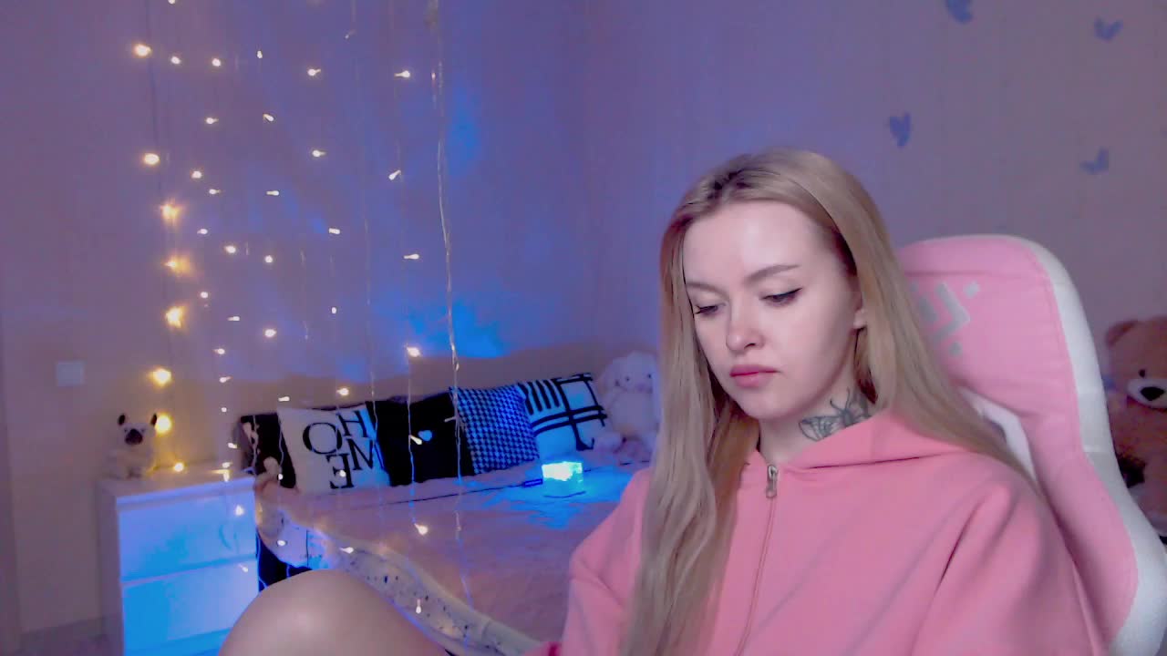 NaughtyMable Приват Записи 2026-03-27