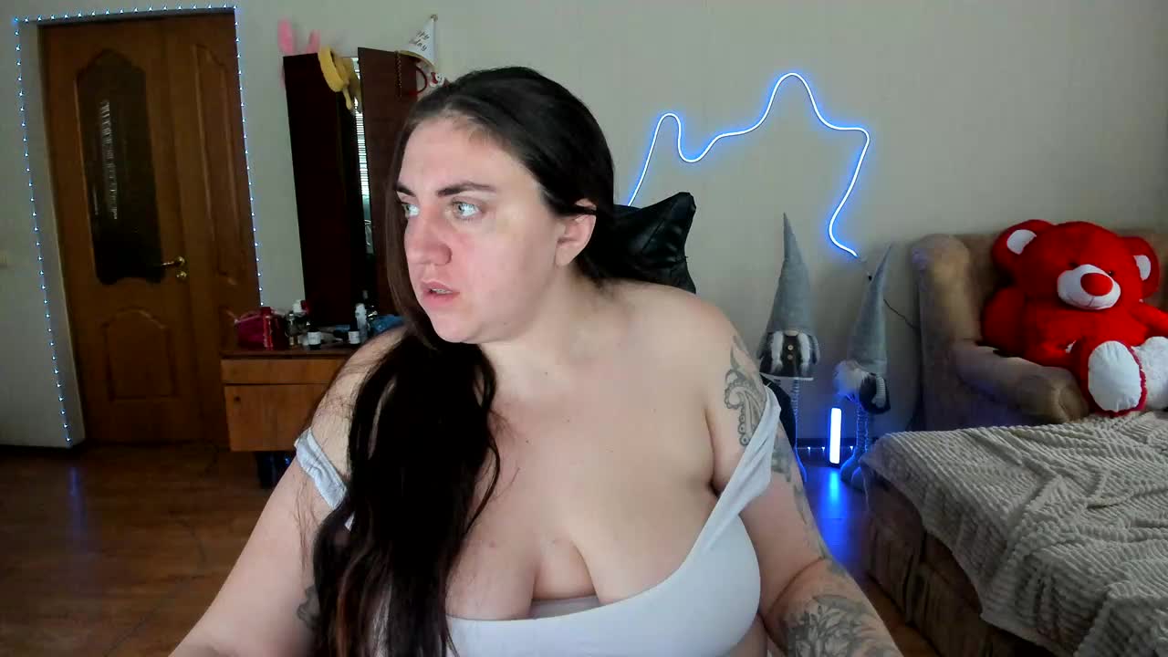 UkraineGirl Приват Записи 2026-04-01