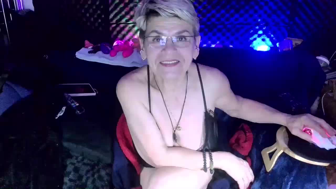 Fantasyca Приват Записи 2026-04-01