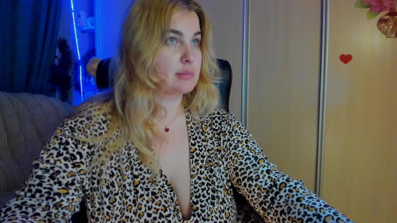 SallyNex4u Приват Записи 2026-04-01