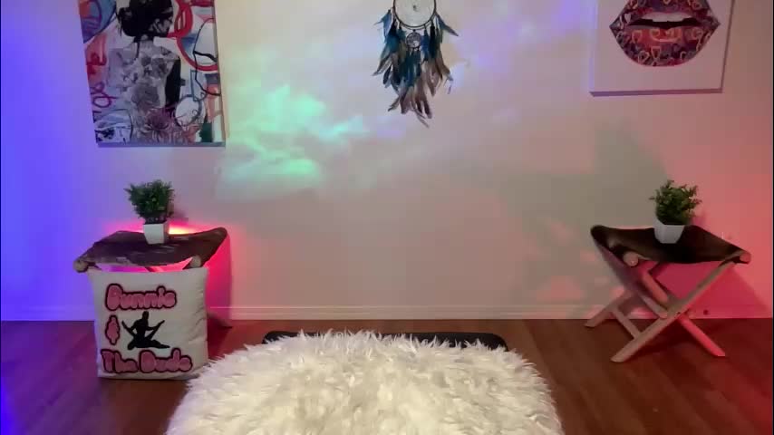 bunnieandthedude Приват Записи 2026-04-01