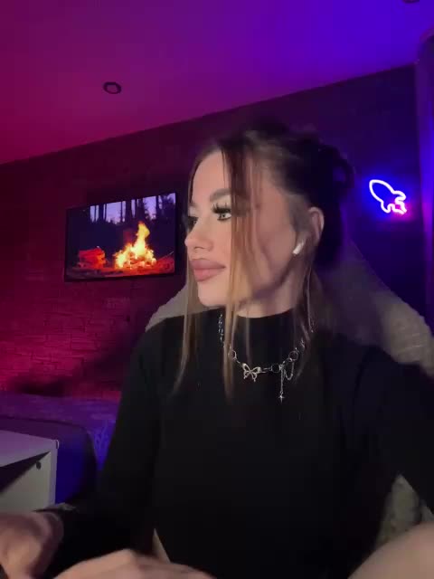 HotGirlEva Приват Записи 2026-04-01