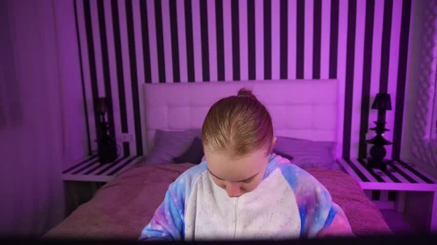 EmilySunshineS Приват Записи 2026-04-02