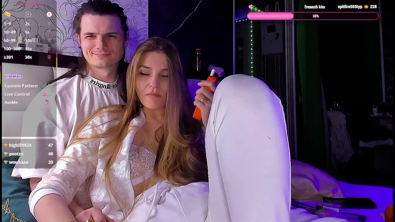 QueenAfina Приват Записи 2026-04-04