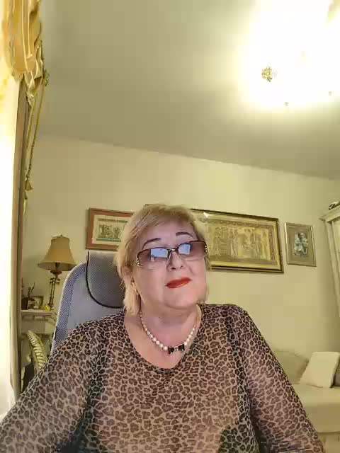 KarinkaSweet Приват Записи 2026-04-04