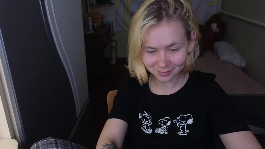 Riley_Roo Приват Записи 2026-04-04