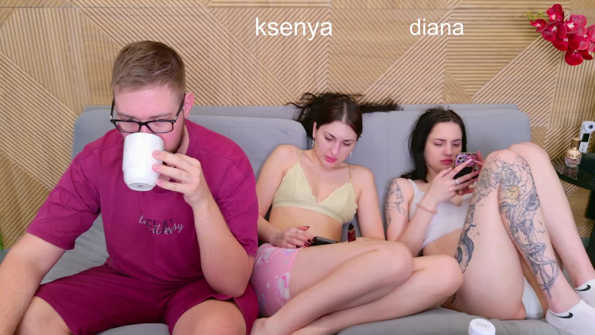 WebcamSlut Приват Записи 2026-04-04