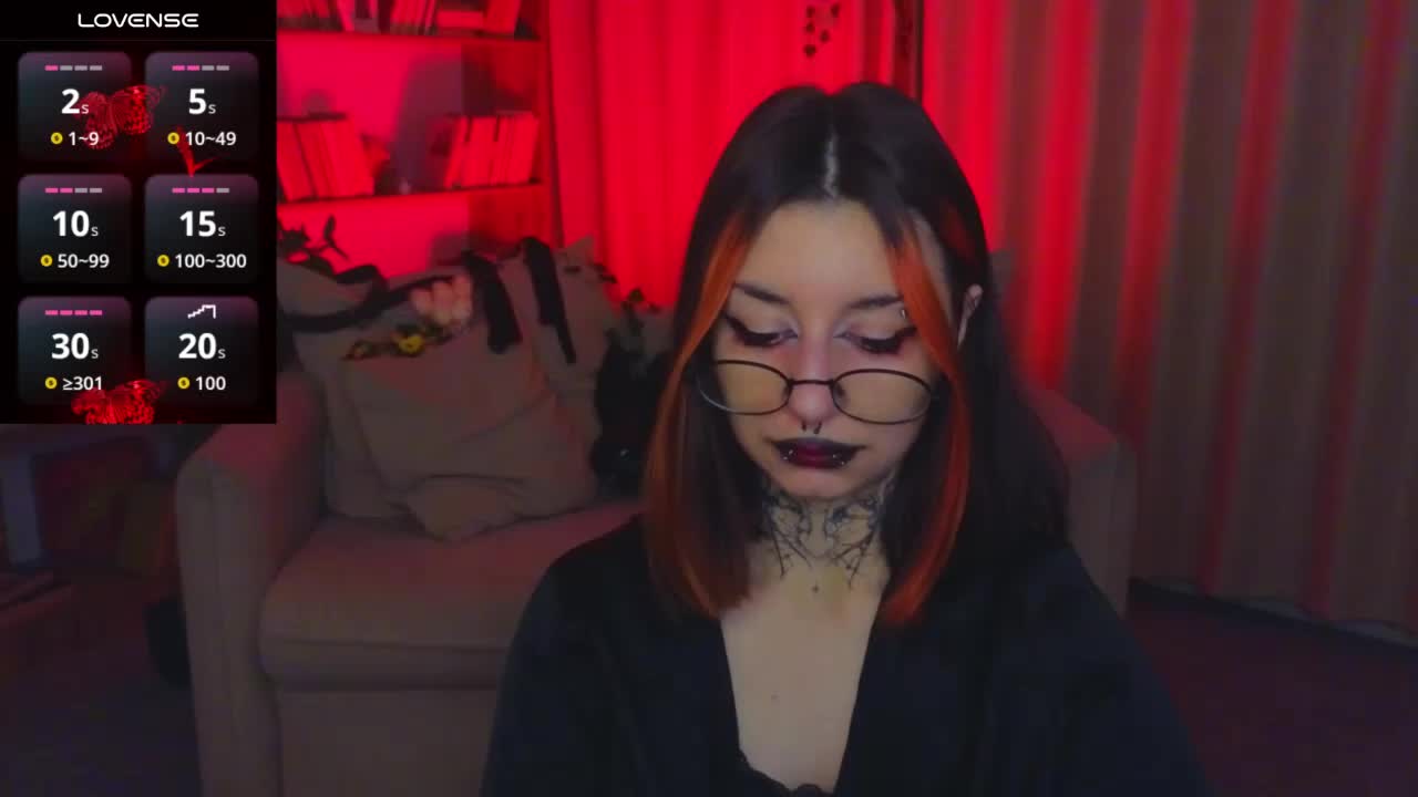 MistressMarcelline Приват Записи 2026-04-04