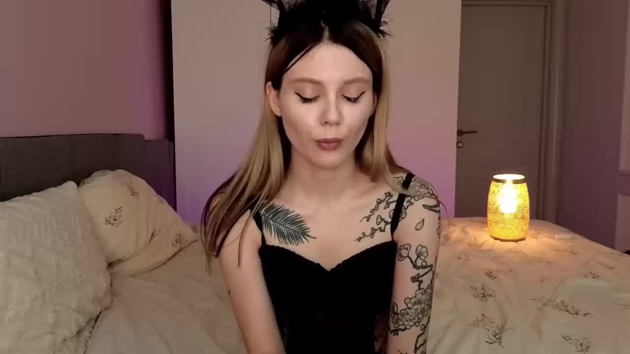 Alicee-teasee Приват Записи 2026-04-05