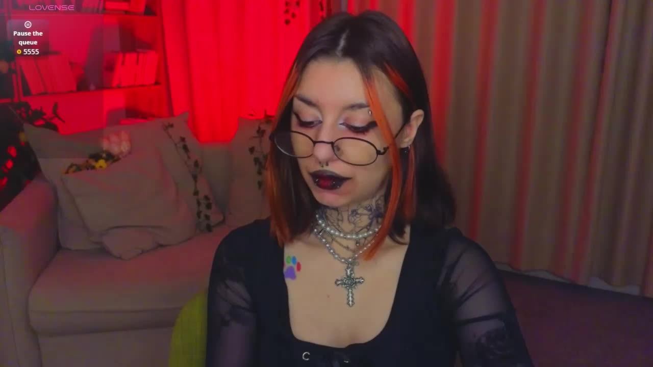 MistressMarcelline Приват Записи 2026-04-05