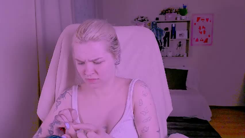 hot_blonda_ Приват Записи 2026-04-05