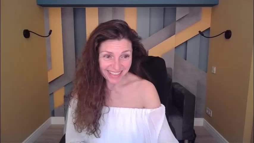 ellalongs Приват Записи 2026-04-05