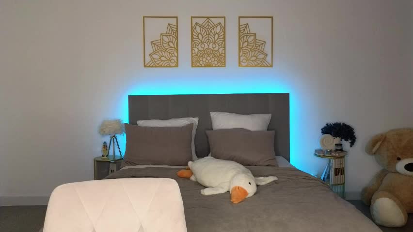 adele_armas Приват Записи 2026-04-06