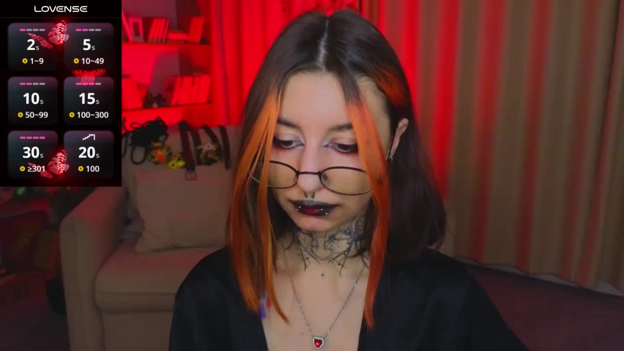 MistressMarcelline Приват Записи 2026-04-06