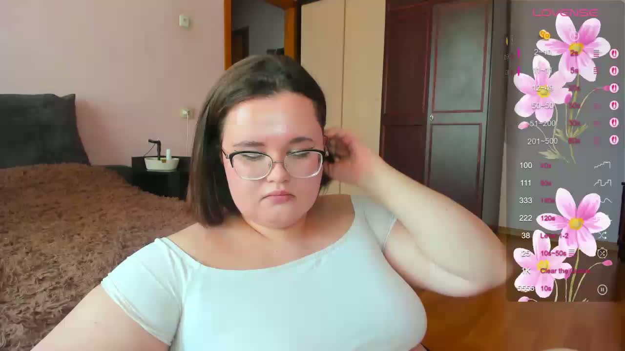 Jessica-Joy Приват Записи 2026-04-06