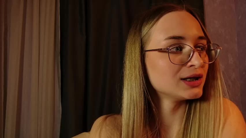 tiffanyhunt Приват Записи 2026-04-07