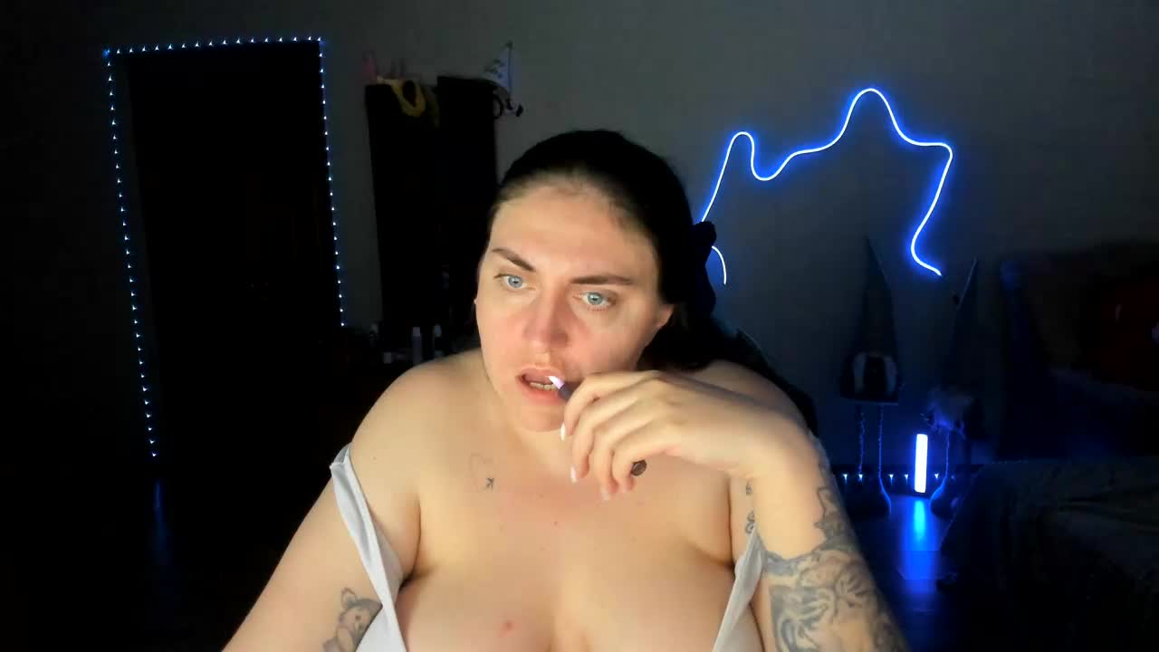 UkraineGirl Приват Записи 2026-04-07