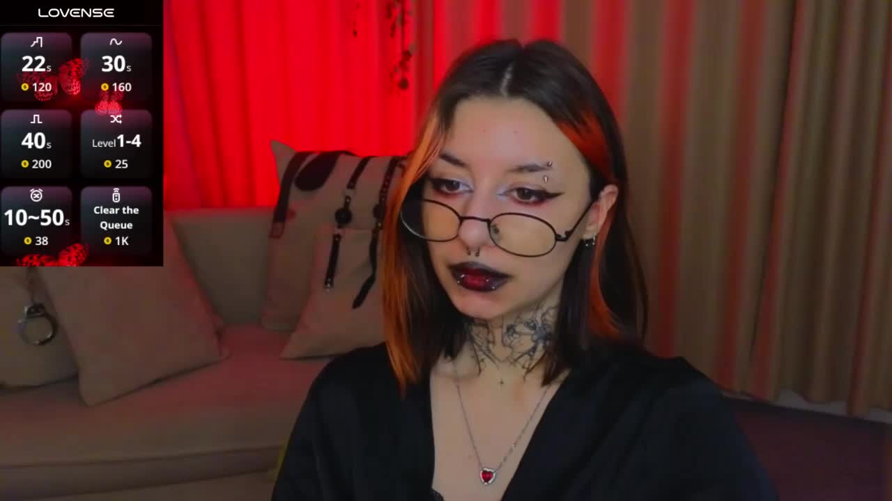 MistressMarcelline Приват Записи 2026-04-07