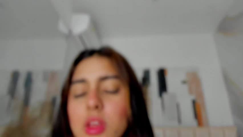 natalia_aguirre_2026-04-07_18-05-07_993 Приват Записи 2026-04-07