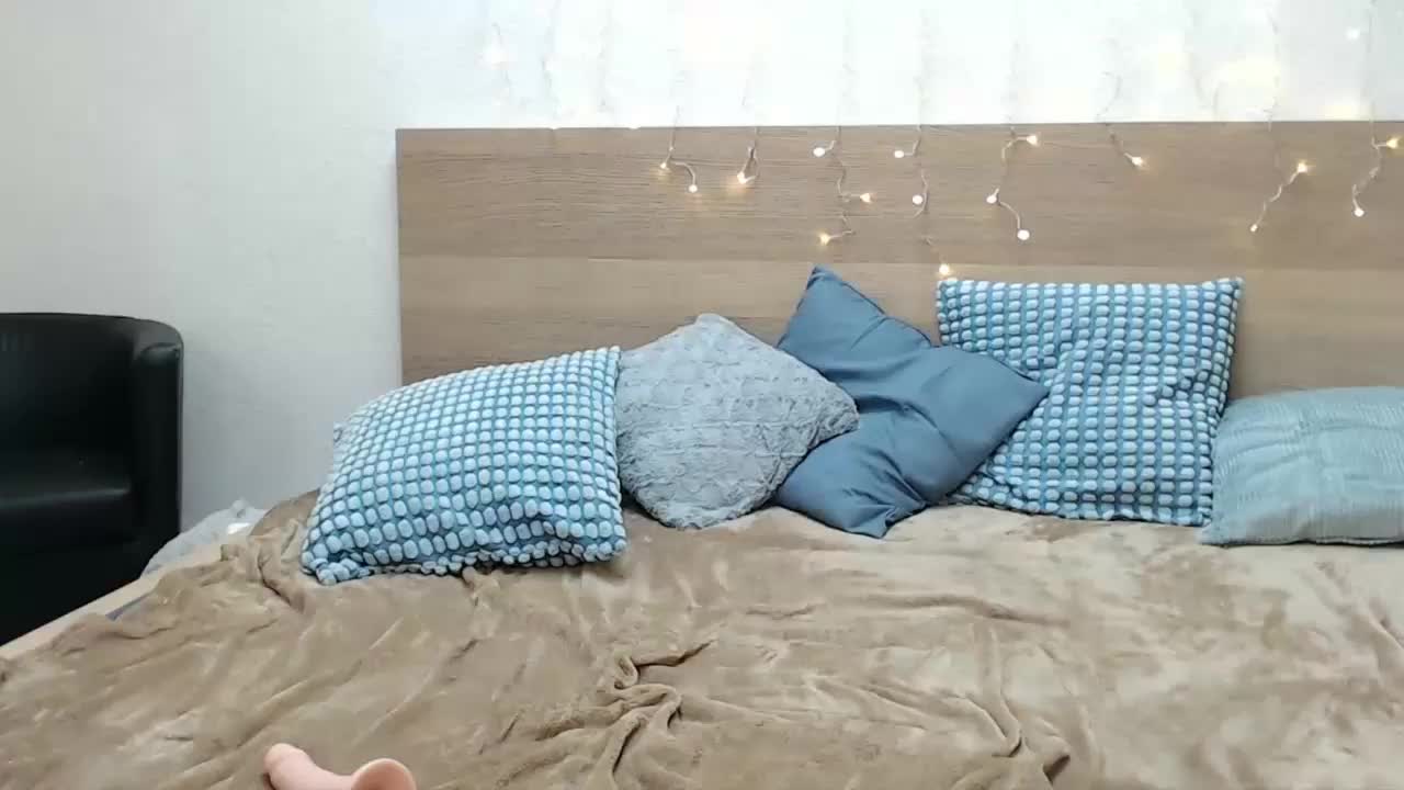 SopheyMoon Приват Записи 2026-04-07