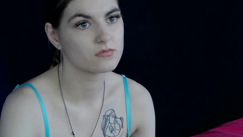 evelisse Приват Записи 2026-04-07