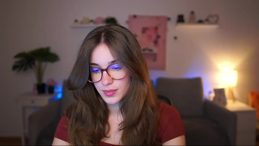 kissiecat Приват Записи 2026-04-08