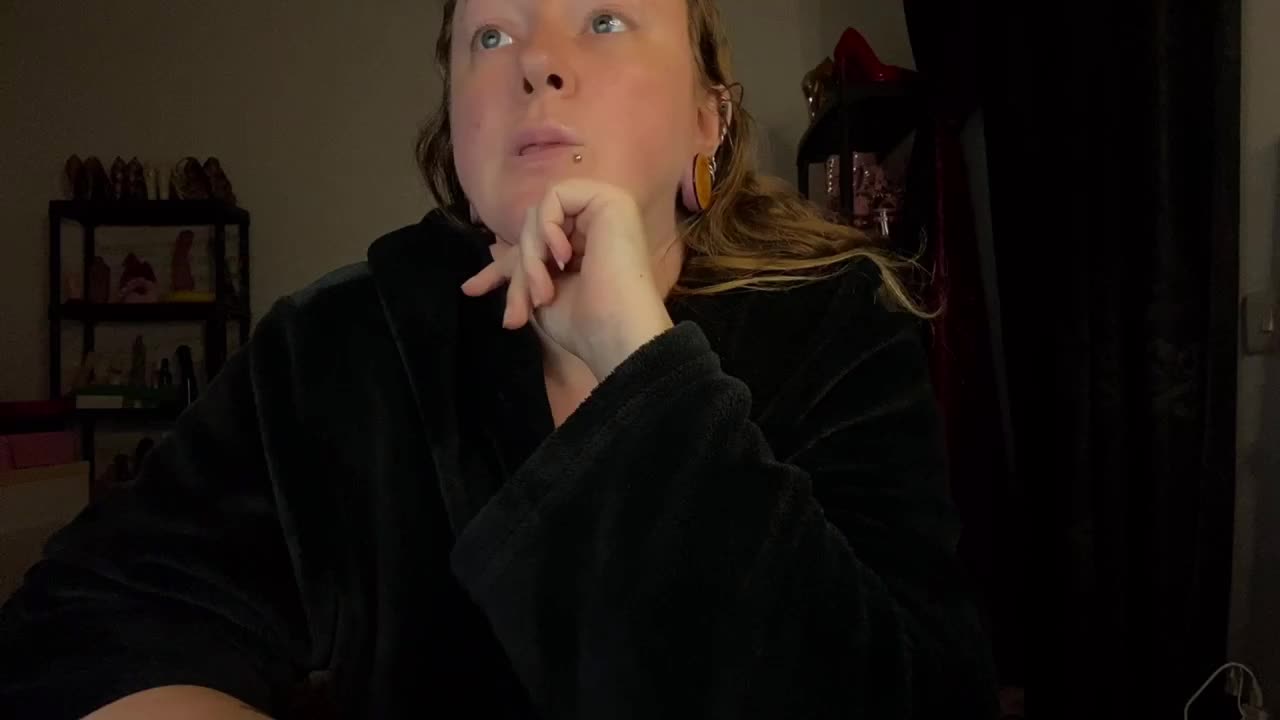 NylonQueen Приват Записи 2026-04-08