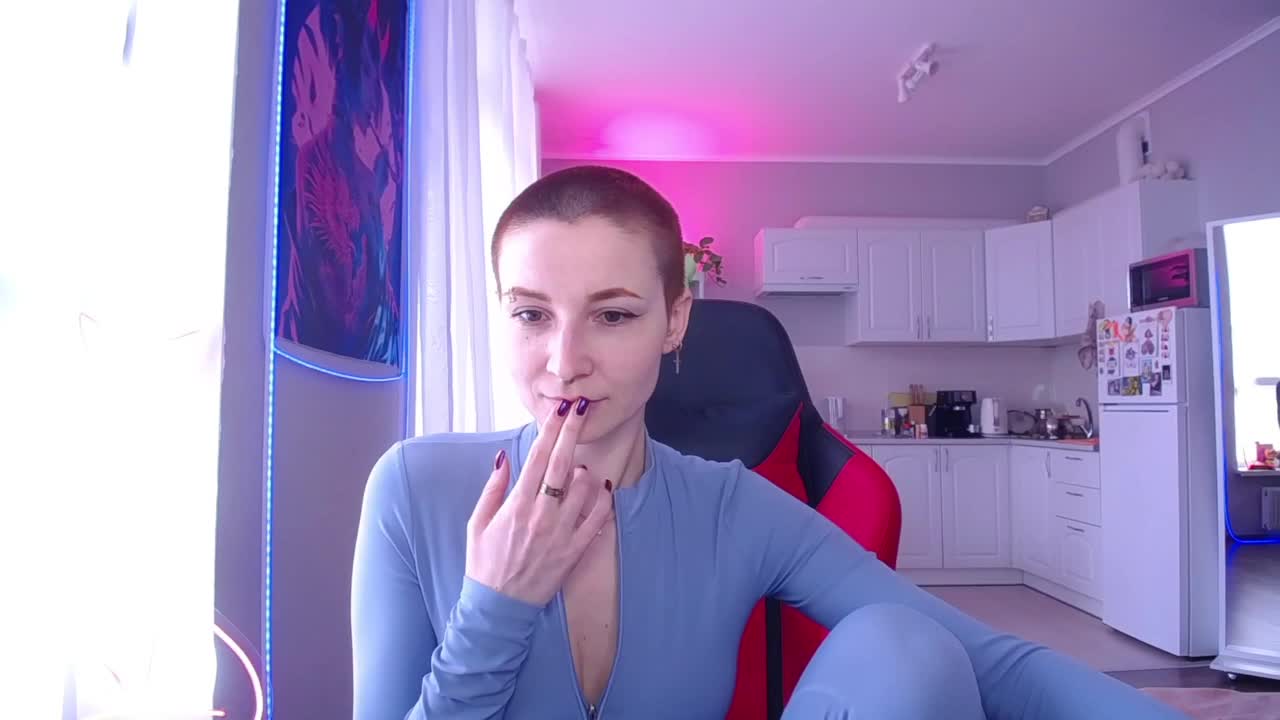 Hope_Foxter Приват Записи 2026-04-09