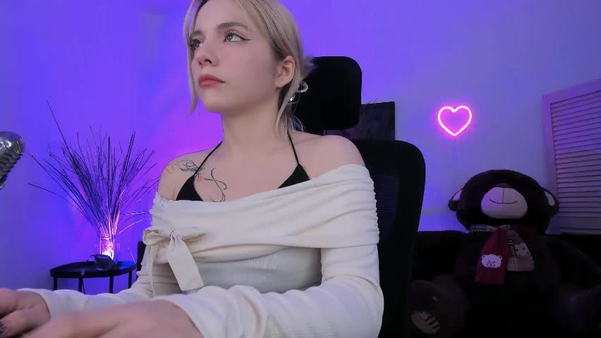 aurorawrenfield Приват Записи 2026-04-09