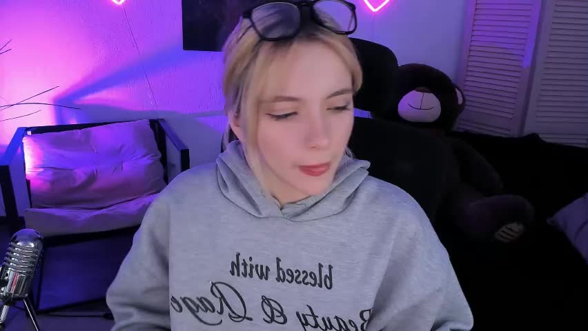 aurorawrenfield Приват Записи 2026-04-09