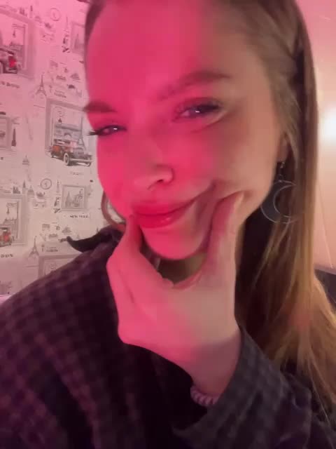 AliciaTroupe Приват Записи 2026-04-09