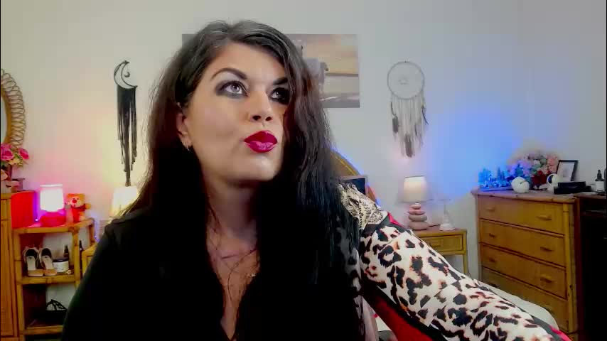 desirehellen Приват Записи 2026-04-09