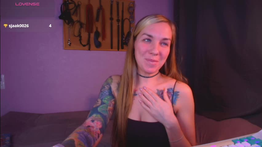 carrie_moonshine Приват Записи 2026-04-10