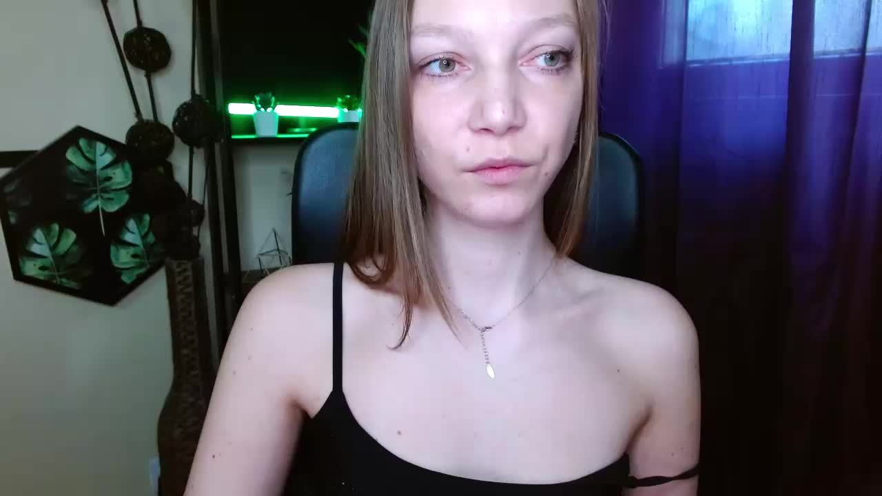 EmillyExtasy Приват Записи 2026-04-10