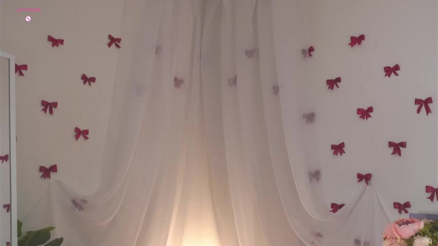 emilyhewell Приват Записи 2026-04-10