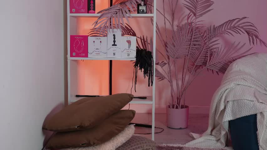 tiffanyjons Приват Записи 2026-04-10