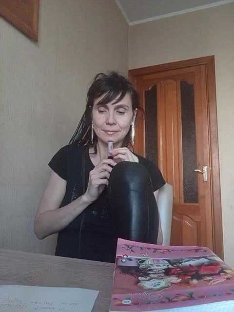 Hellenalonenochka Приват Записи 2026-04-10