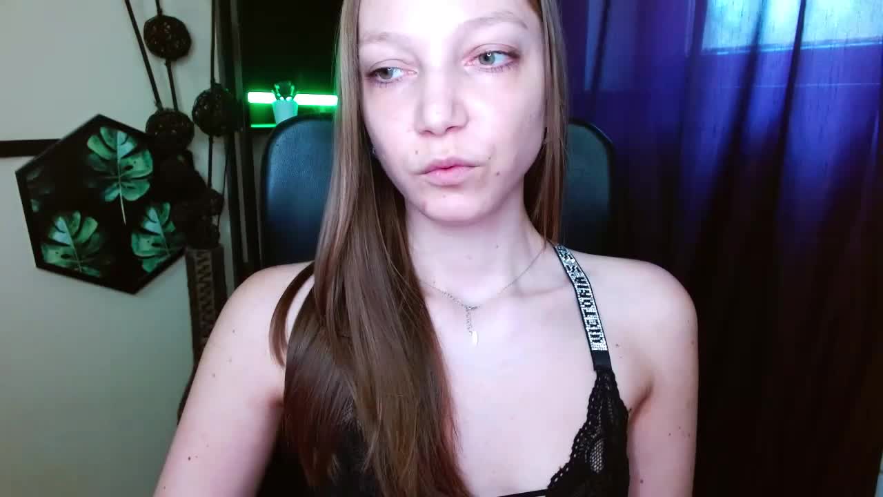 EmillyExtasy Приват Записи 2026-04-10