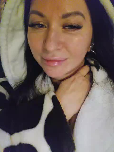 Nikoletta25 Приват Записи 2026-04-10