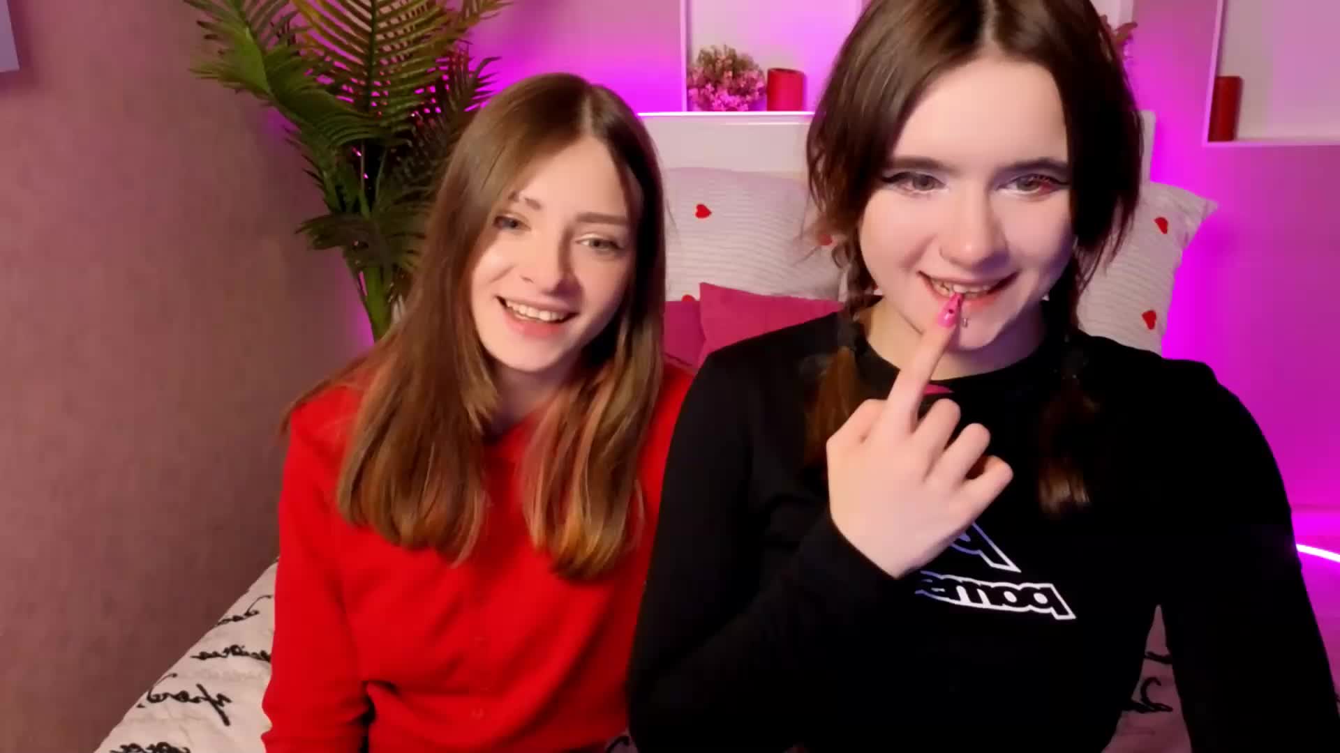 MaoandLulu Приват Записи 2026-04-11