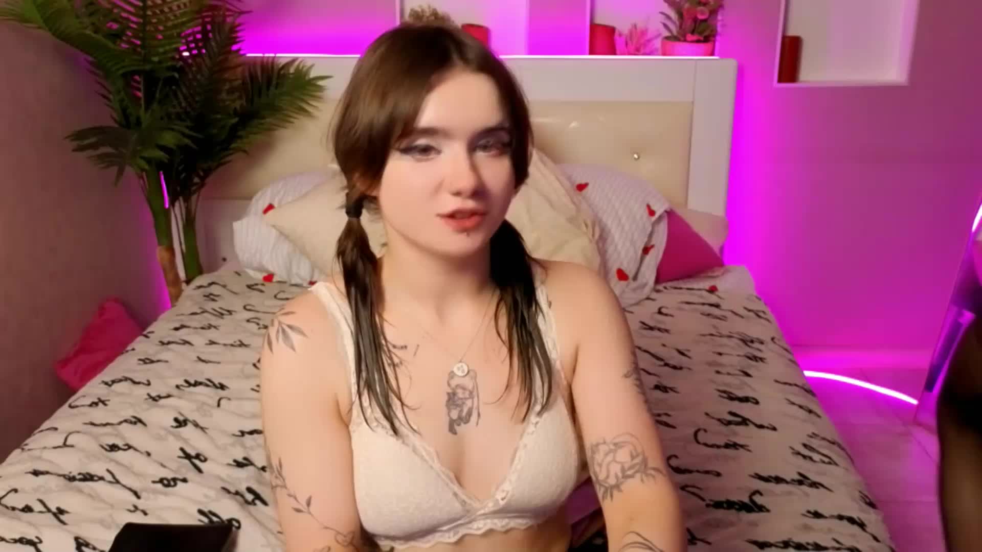 MaoandLulu Приват Записи 2026-04-11