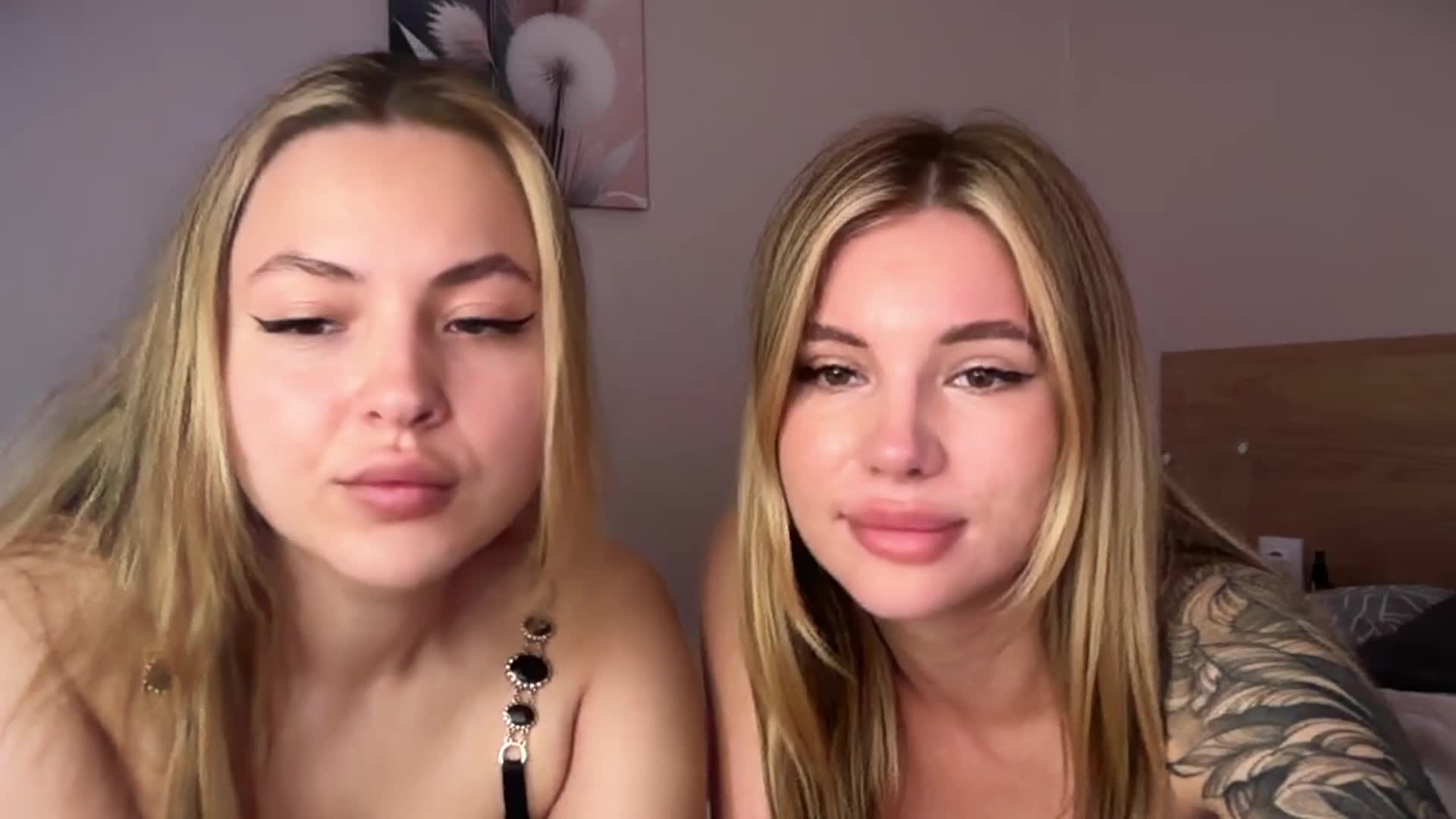 VelvetTwins Приват Записи 2026-04-11