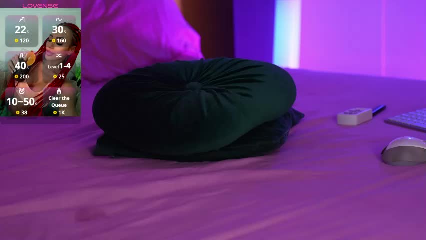 lorettelorenaa Приват Записи 2026-04-11