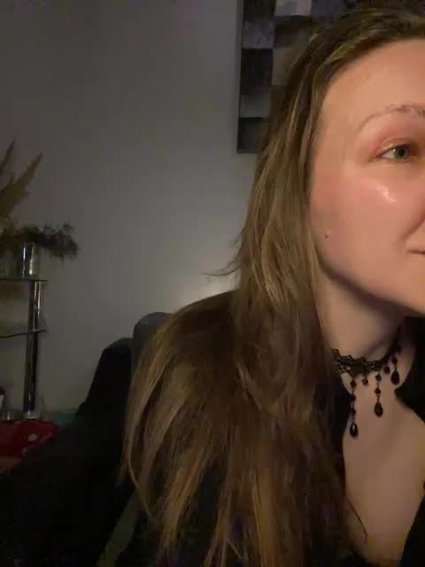 Alisasqrl Приват Записи 2026-04-11